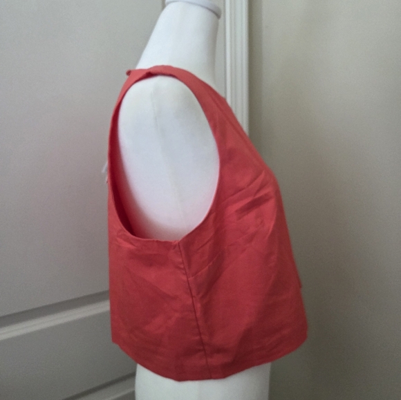Poplin Shell Tank - Picture 5 of 10